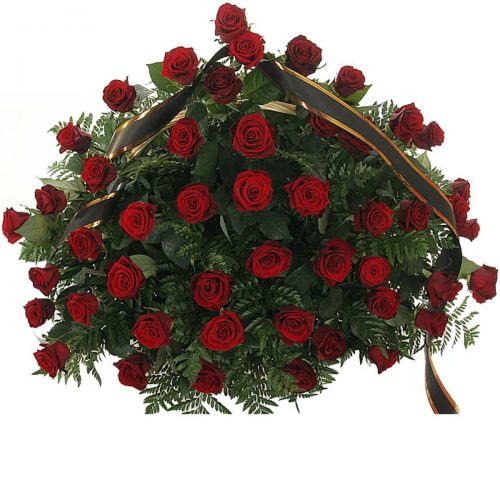 Фото товара 70 красных роз в корзине в Каменец-Подольском