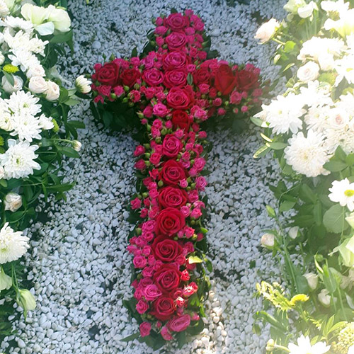 Фото товара Икебана "Алый крест" в Каменец-Подольском