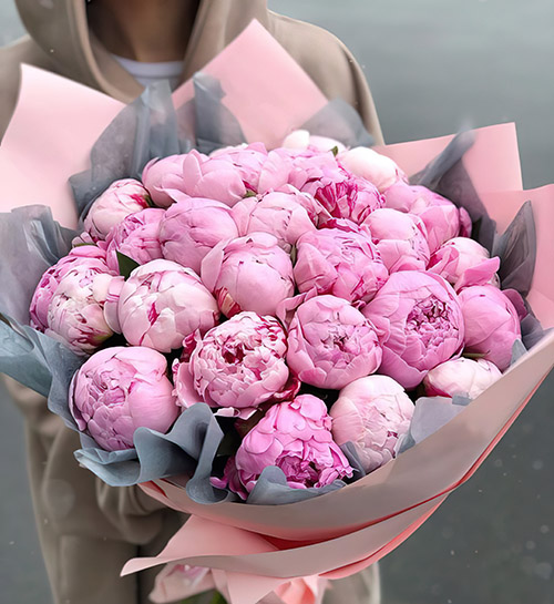 Фото товара 25 розовых пионов в Каменец-Подольском